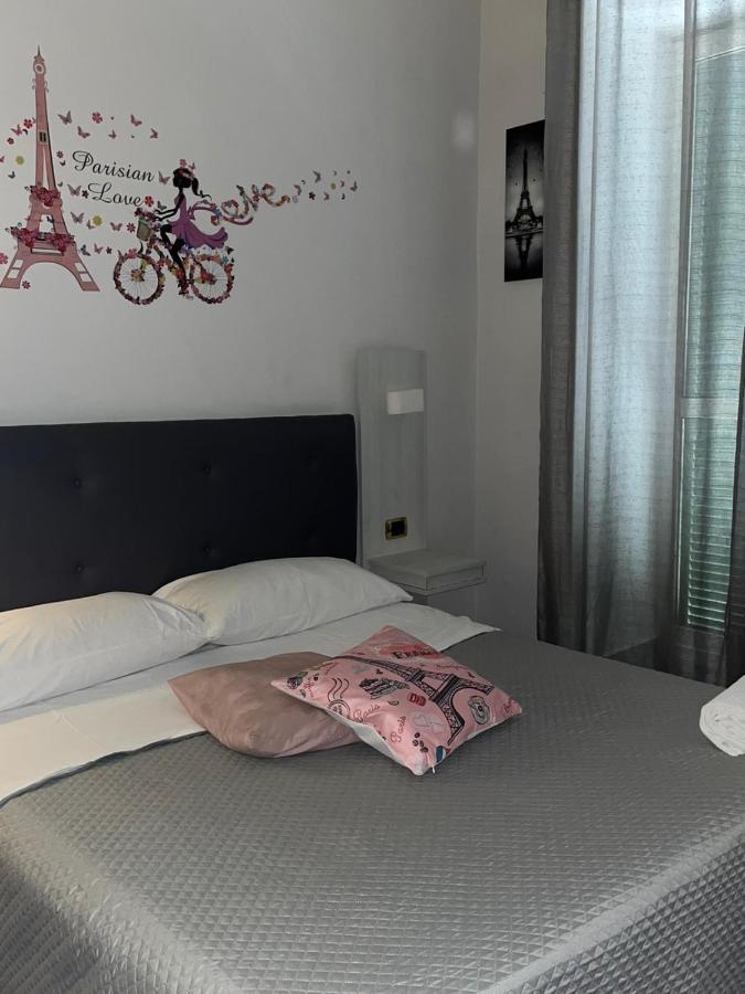 Hotel Poerio Napoli Ngoại thất bức ảnh