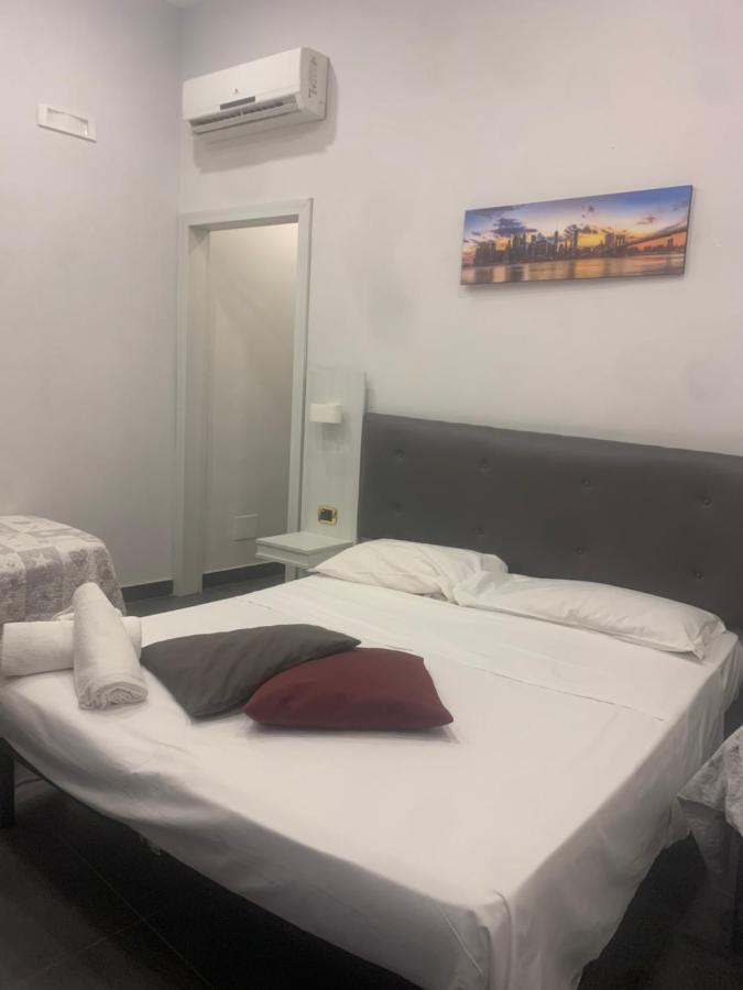 Hotel Poerio Napoli Ngoại thất bức ảnh