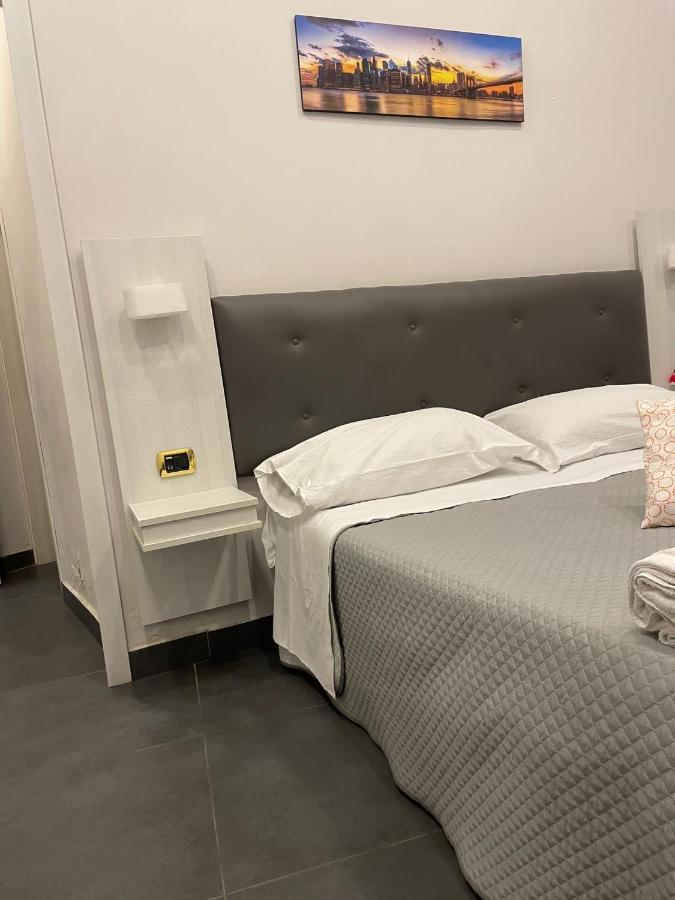 Hotel Poerio Napoli Ngoại thất bức ảnh