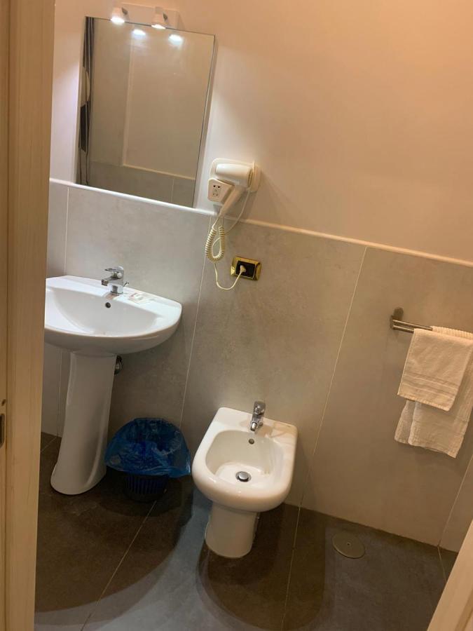 Hotel Poerio Napoli Ngoại thất bức ảnh