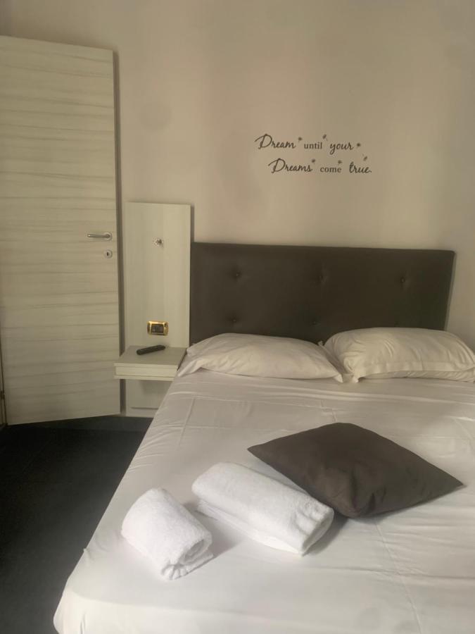 Hotel Poerio Napoli Ngoại thất bức ảnh