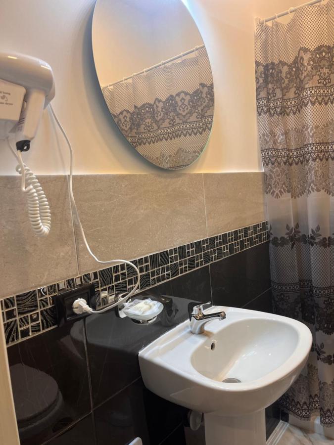 Hotel Poerio Napoli Ngoại thất bức ảnh