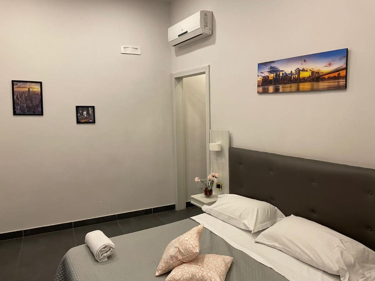 Hotel Poerio Napoli Ngoại thất bức ảnh